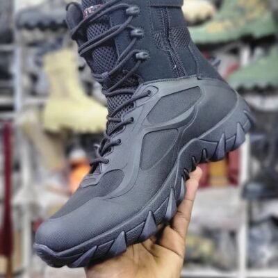 A533 Compact Stylish Long Neck Boots