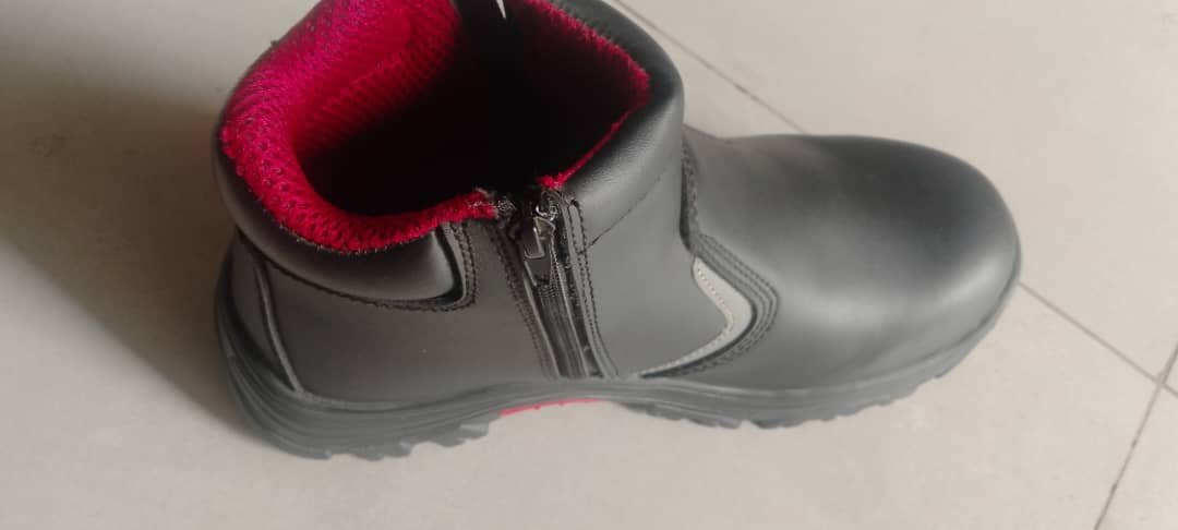 EVO F922 Insulated Short Neck Boots - Image 2