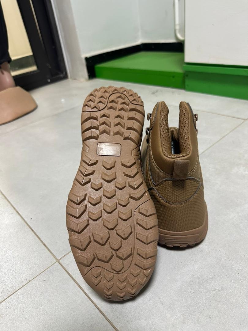 A533 Outdoor unisex Compact Boot - Image 2