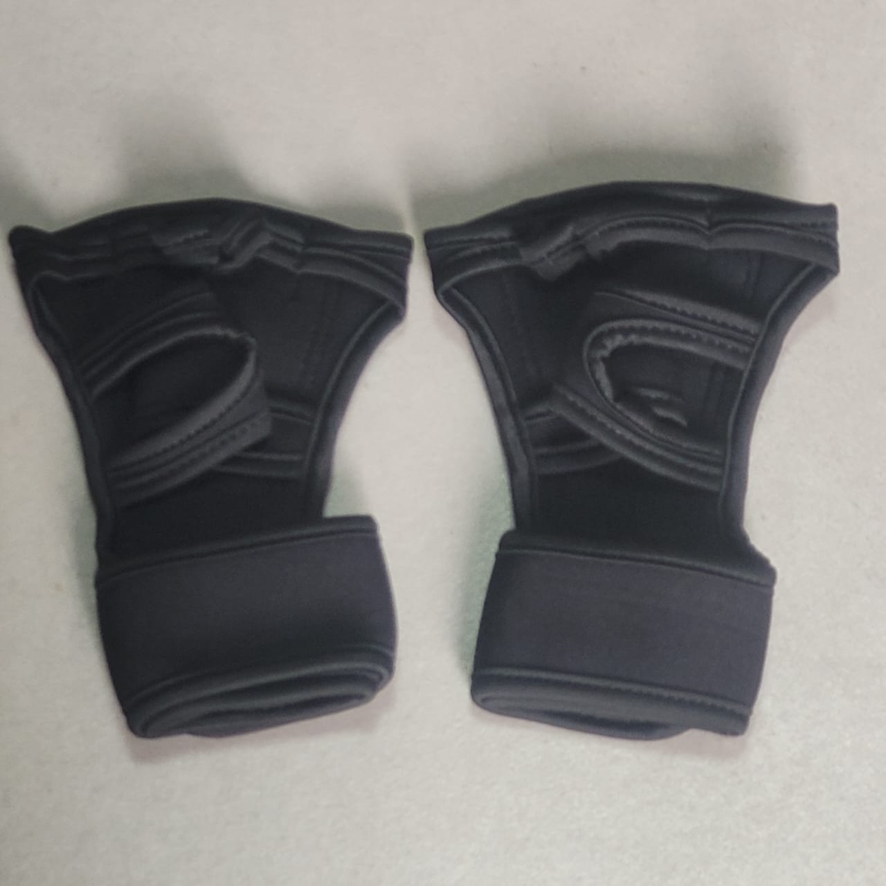 Palm Grip Gym Gloves - Image 6