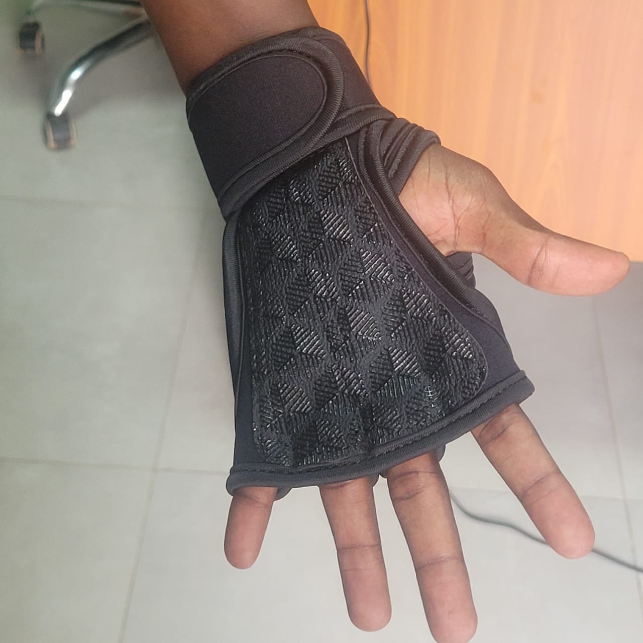 Palm Grip Gym Gloves