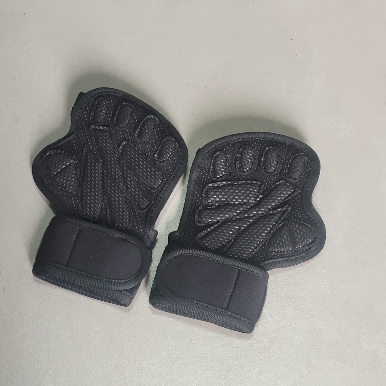 Wellgetfit Gym Gloves - Image 12